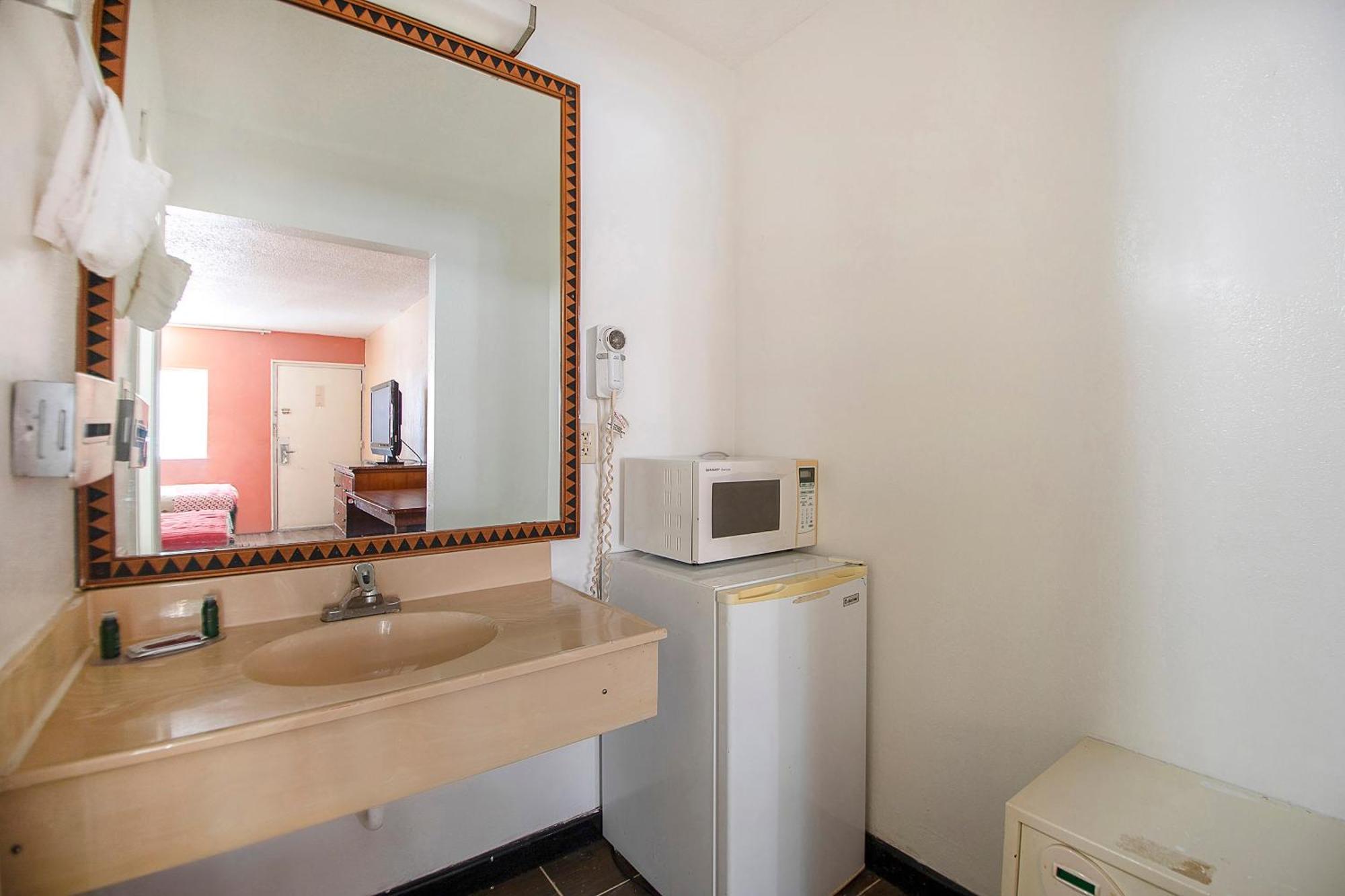 Hotel O Daylight Inn Elkhart I-90, In מראה חיצוני תמונה
